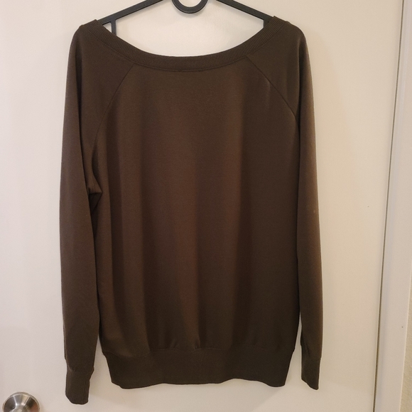 Women's sweatshirt Express xs. Never worn. Brown only good vibes on front. - Picture 5 of 8
